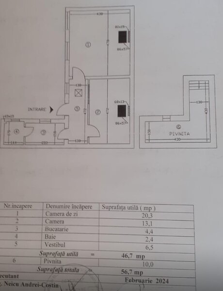 Casa cu 2 camere, curte comuna cu vecini civilizati